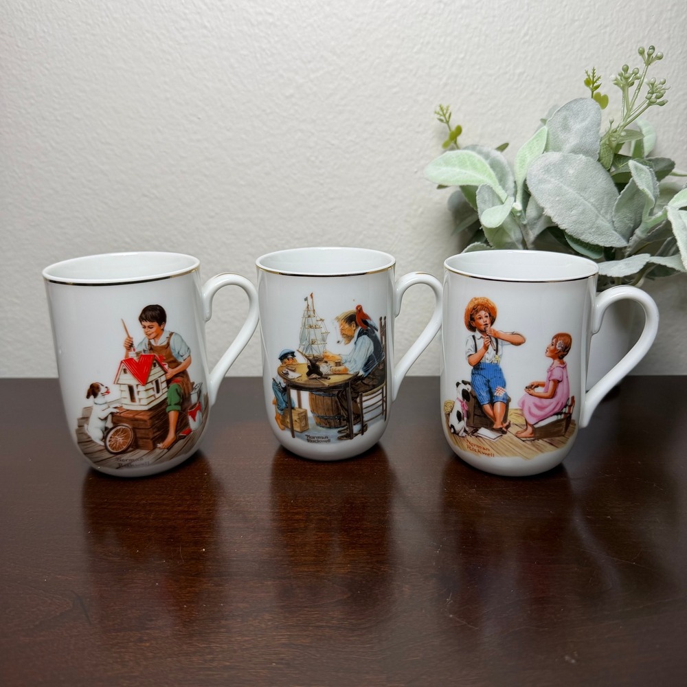 Vintage 1982 Norman Rockwell Museum Porcelain Mugs Set of‎ 3 Gold Trim Japan